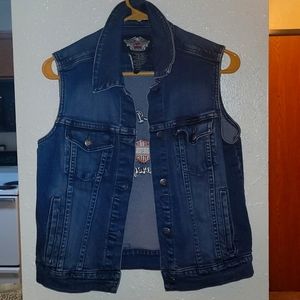 Size medium Harley Davidson denim vest